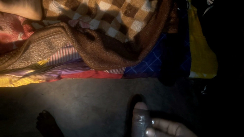 Hubby 23: Indian Bhabhi in the Mood to Get Fucked