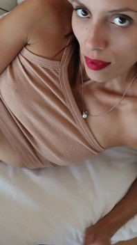 Pagando una scommessa con il mio culo! Sesso anale con uno sconosciuto (creampie anale)