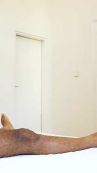 Tschechische hotwife milf lutscht schwarzen schwanz und nimmt gesichtsbesamung