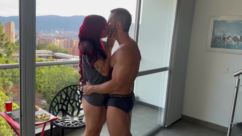 Duncan Saint: Cuplu sexy se fute prima dată dimineața