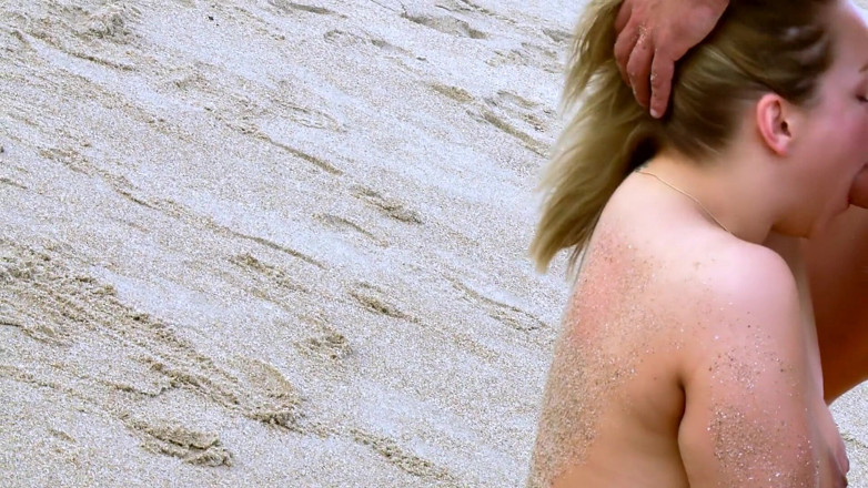 Horny Two really wet MILFs: Krásná ošklivá kundička děvky očekává dokořán, že do ní buší tlustý...