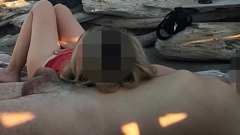 Miss Creamy: Kelipan pepek - orang asing menangkap ayah tiri saya menyentuh p......