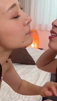 Sex lesbian cu cea mai bună stăpână, Day Face Sex lesbian, Soții celebrități, partea 2