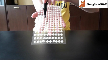 Saegin: 1[ASMR] Grattage de strass (pas de conversation)