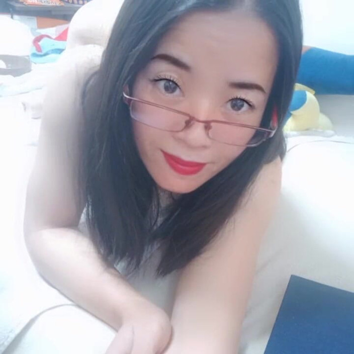 sweethanajapanese: Scopata buco del culo piccola figa pelosa natura sexy