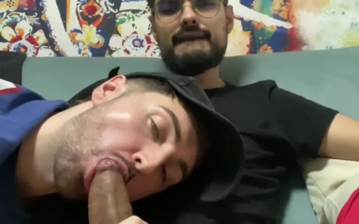 Nenesgaymers: Cum on the Face