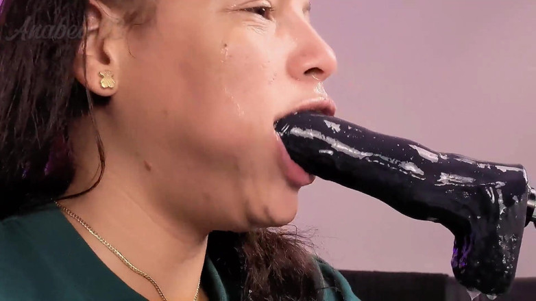 anabel693: Mulut fetish uvula tutup Saya tersedak pada BBC yang keras