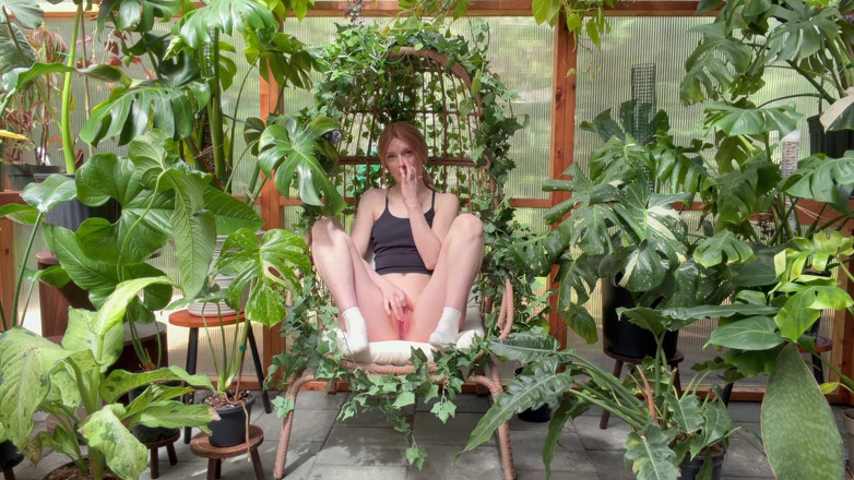 Destination Kat: Bts Greenhouse Play