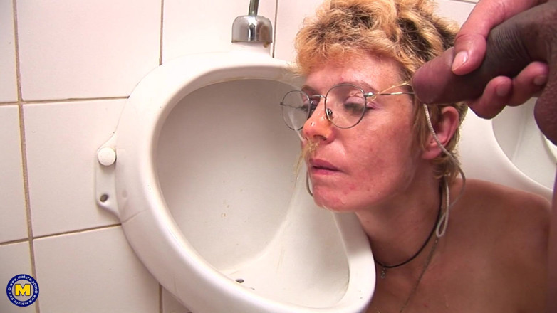 Mature NL: Horny Blonde Mature Slut Sucking Cock on the Toilet