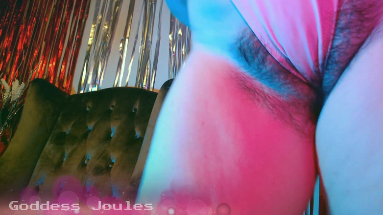 goddessjoules: 贪婪的 Bratty 性感毛茸茸的 homewrecker