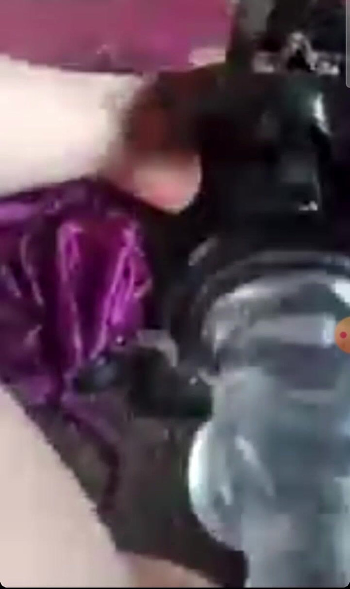 KittieNoOne: 特写性爱机器