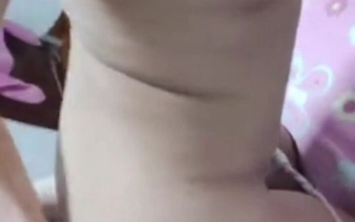 Hotfuck20: Stiefschwester voll ausnutzen