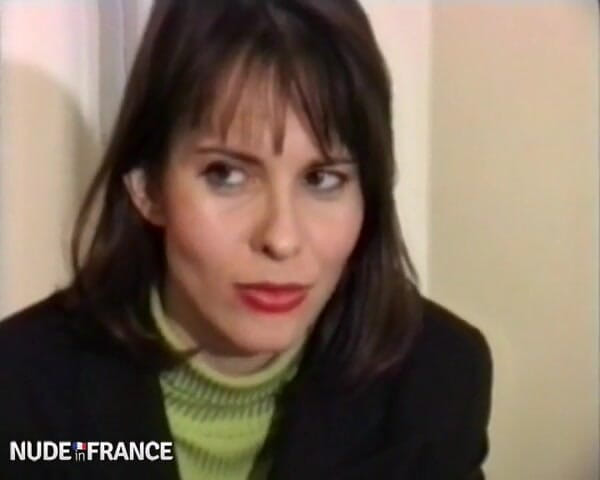 La France a Poil: Under her wise and innocent looks hides a true hungry...
