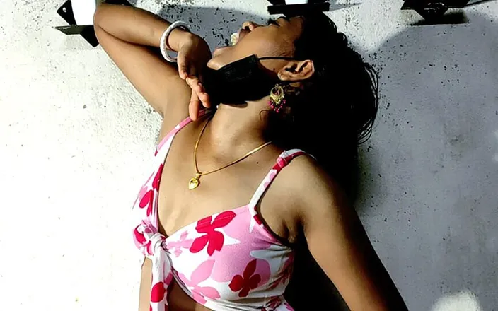 Sila: Kolkata Sexy Girl