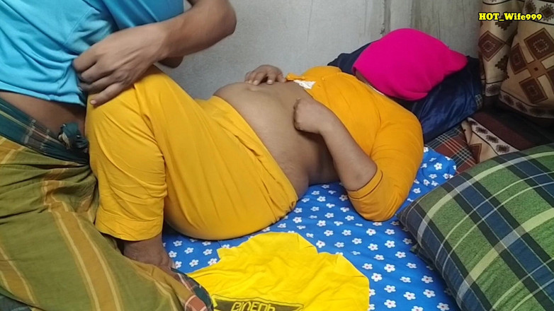 Hot_wife999: Świeżo poślubiona para Desi pierwszej nocy cieszyć się