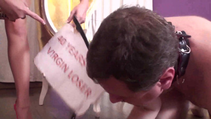 Femdom Austria: Houseslave 33.wmv