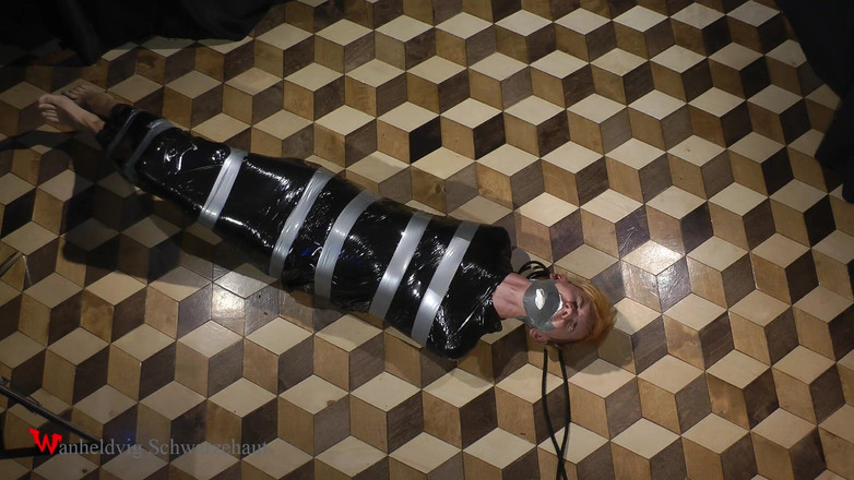 Wanheldvig: Nicky Wrapped Socks Disumbat