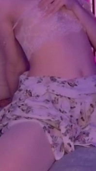 La masturbación en lencería sexy