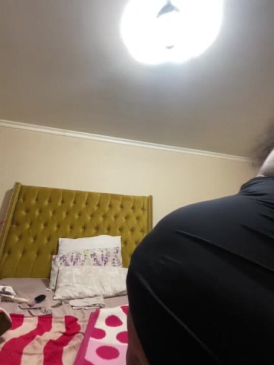 Legendary Booty Overdose: Giant Bouncing Natural Tits