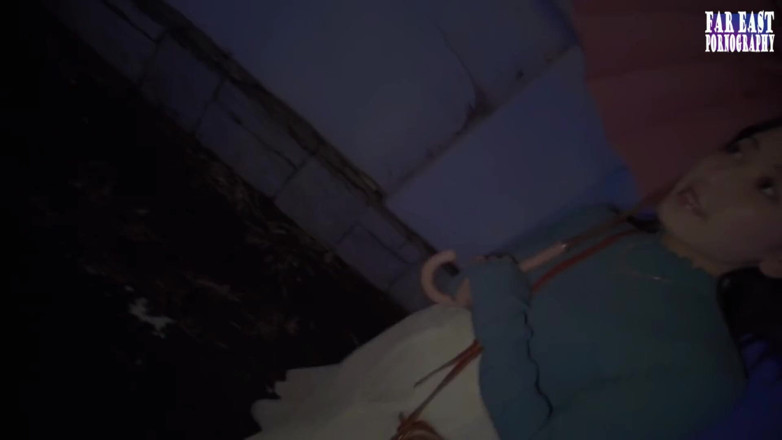 Far East pornography: 치마 사이드 티저 매끄러운 방목은 그녀가 가라 앉는 순간 인스턴트 클라이맥스로 변하는 곳 - 4