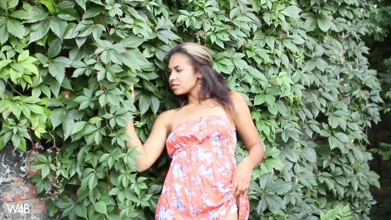 Watch4beauty: Exotic Babe