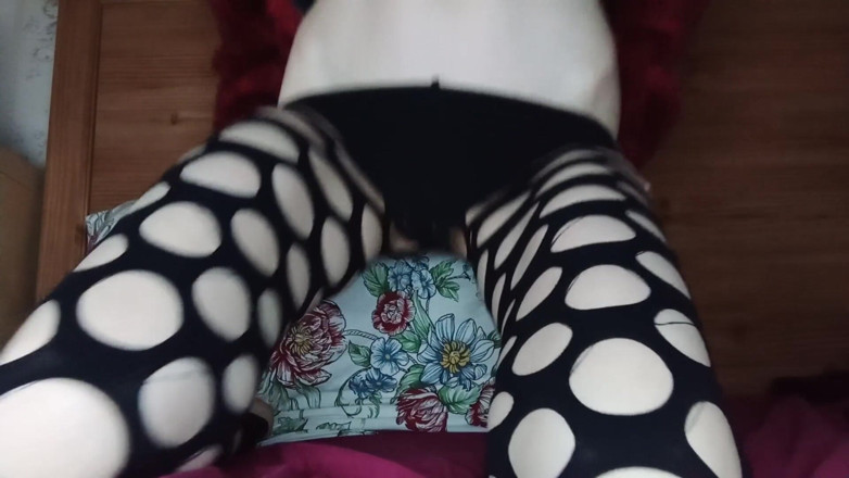 Christy G: Kongkek dildo pepek berkrim