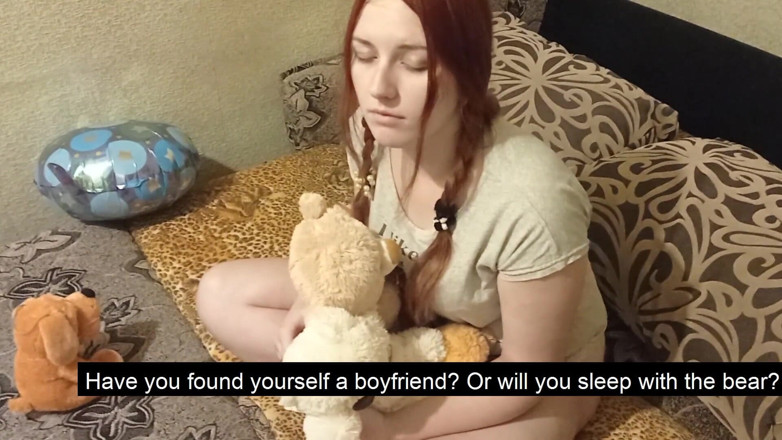 SweetAndFlow: Nevlastní otec učí svou dívku sex
