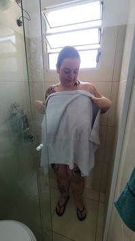 Mandi selepas gim