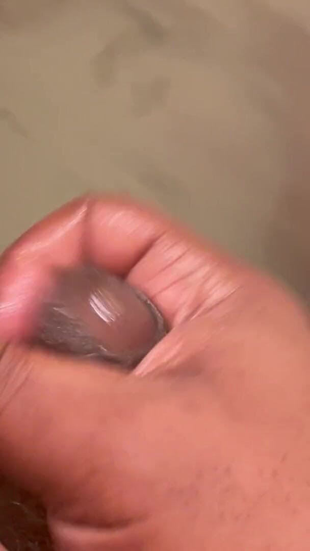 Mightydic: Dirty bath water wank!