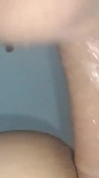 Mein cuckold-ehemann filmt, wie mein schwarzer liebhaber mich zu einem riesigen creampie macht