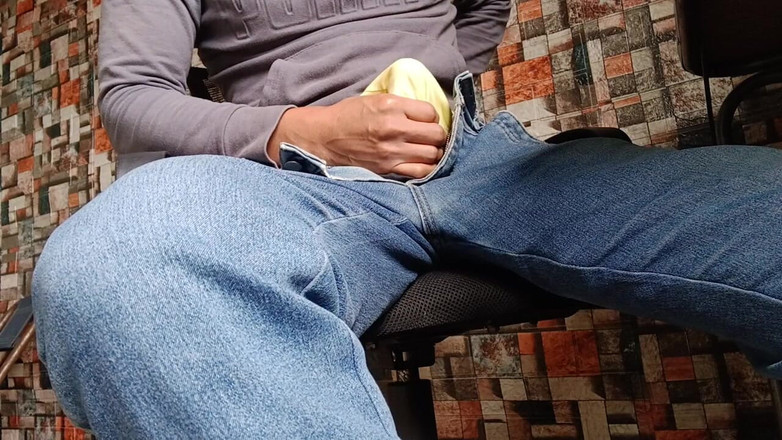 Hornyboy2058: Tổng hợp tinh dịch, thủ dâm với một con cu...