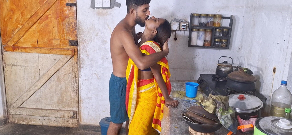 Shashi X: I Hardcore Fuck My Big Boobs Beautiful Indian Stepsister Hindi...
