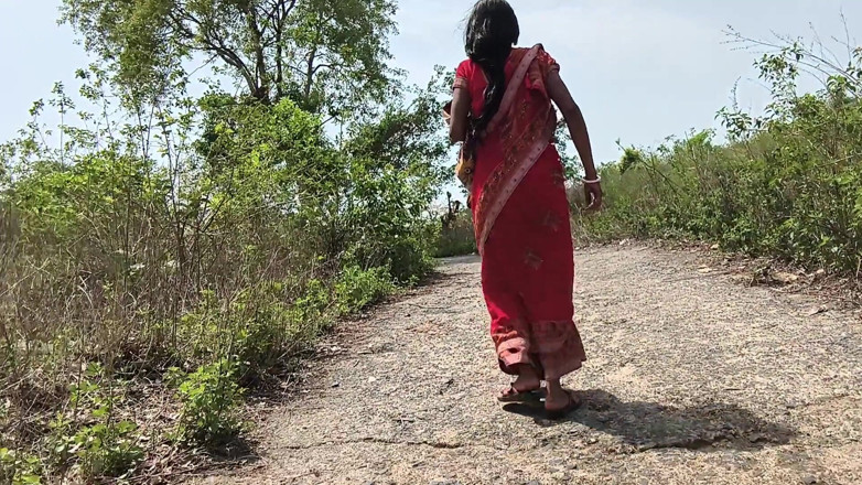 Poonambhabhi village: ホットジャフレンドXXXビデオ