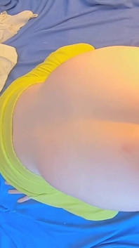 Zware analegasmen als dildo stuitert in gezwollen prostaat