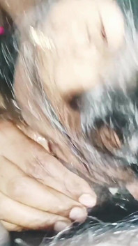 Indiskt badrum sex doggy style. telugu smutsiga samtal.