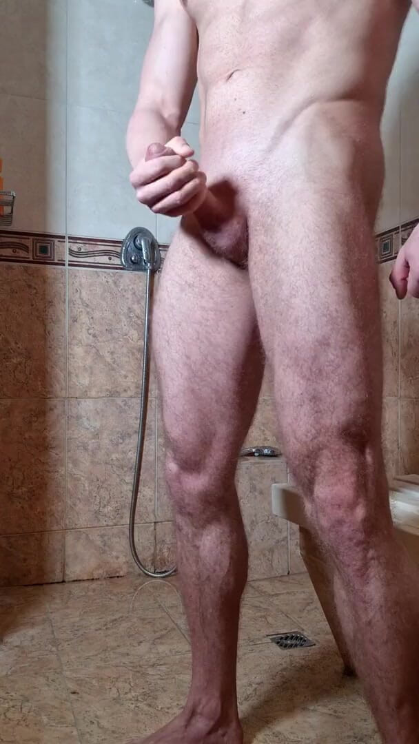 Martin Hard: Horny stud jerking off in shower