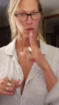 1 Button, 2 Buttons...