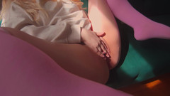 Adalina Smith: 美しい朝日の中で濡れた穴を見せびらかす