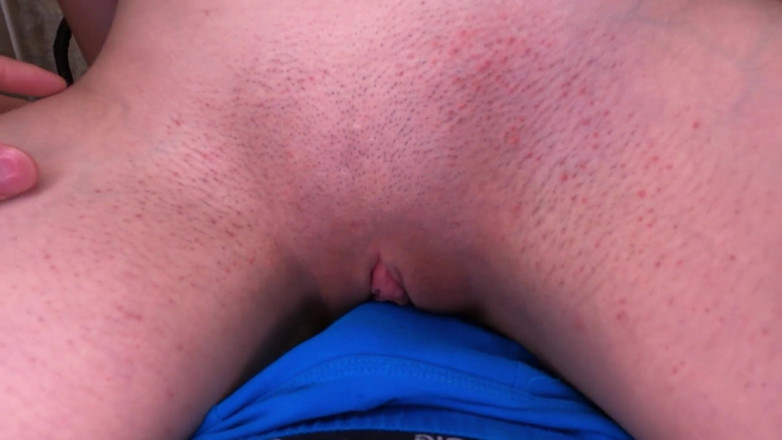 Kinodiva: girl wet pussy rubs through panties and cums