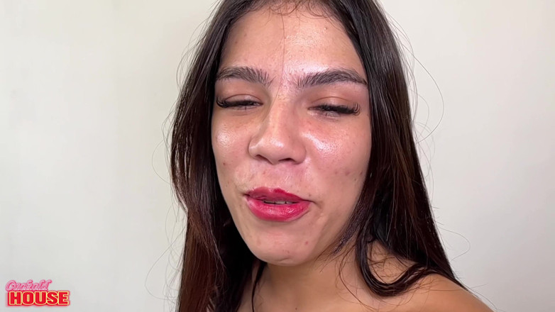 CuckoldHouse: สาว naughty คนนี้ไปเย็ดตูดที่บ้าน cuckold แล้วไม่พาแฟน cuckold ไปด้วย