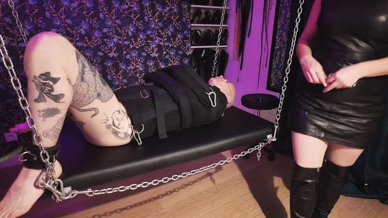 InannaJustice: První vzdání: Sub's Fear se setkává s důvěrou pod mým...