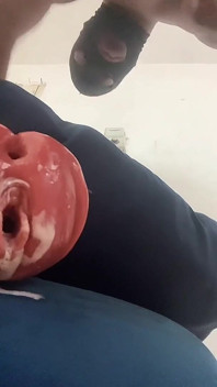 Alfa erkek sikişiyor erkek seks oyuncağı