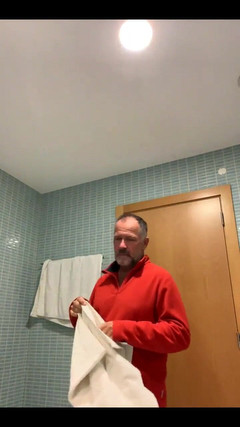 Daddybearvlc: Stream Inizio alle 02/23/2024 11:04 Ore di doccia