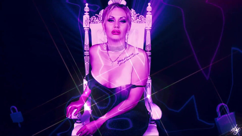 Goddess Misha Goldy: ASMR envoûtant ! Je vais t'enfermer dans la chasteté aujourd'hui ! Servez...