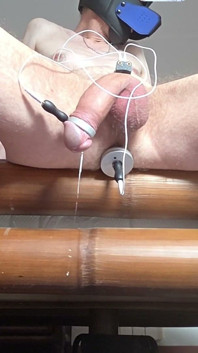 Si te gustan los vídeos de edging y los dicks that speaks, este vídeo es para ti