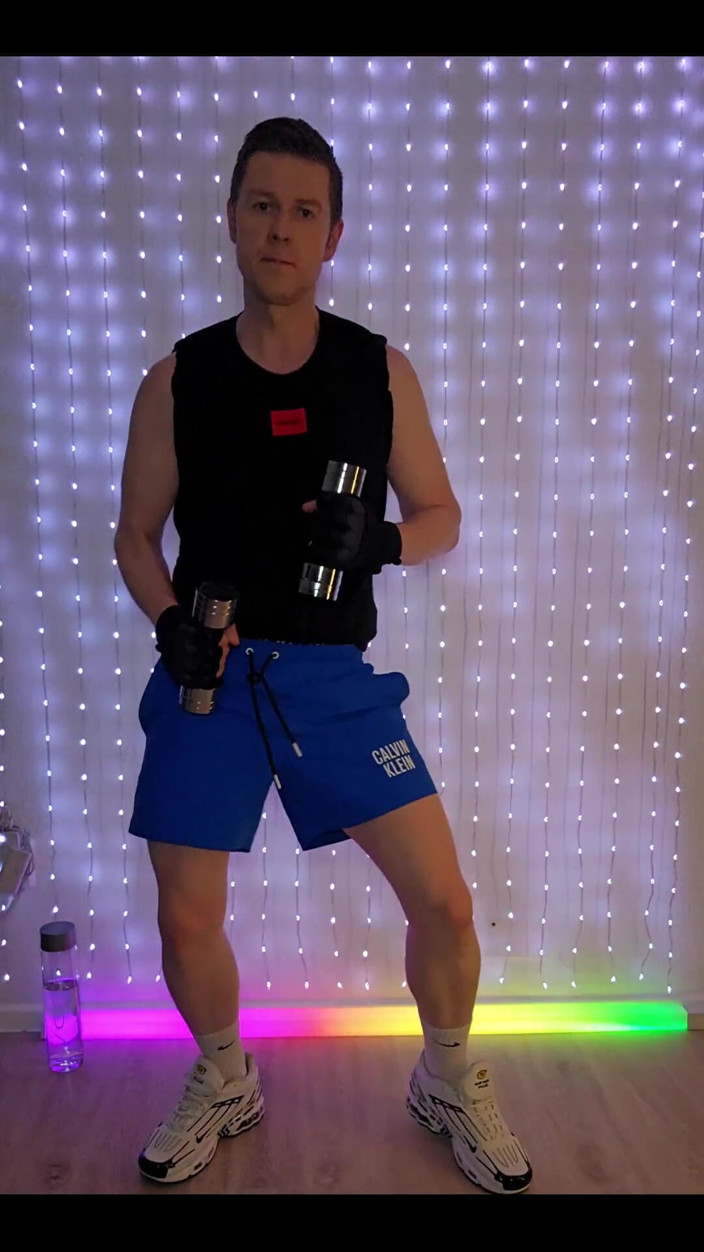 Roman Heart: Fitness Workout in Blue Ck Shorts