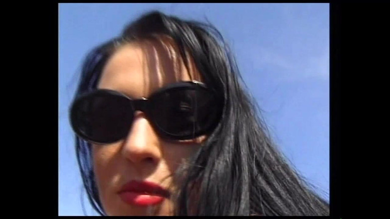 Muschi movie official: Brunette Horny Whore Have Sex in the Tennis Court While...
