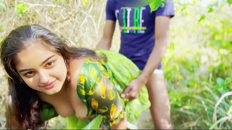 Your_aisha: Desi Teen Fucking Outdoor