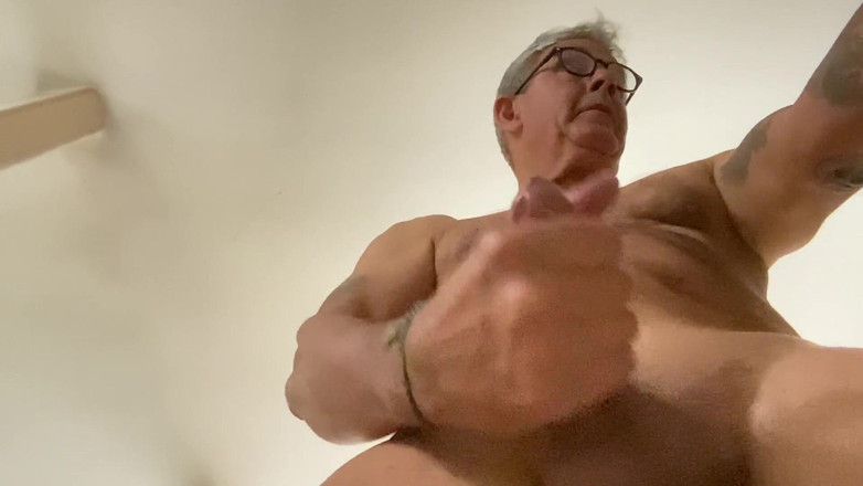 Bonewizzard69: Zusammenstellung reife PAWG MILF und ihr mann werden schmutzig