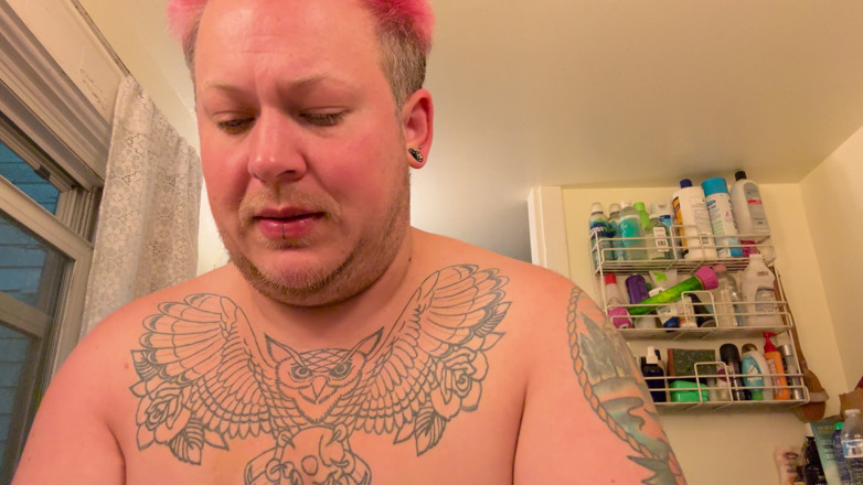SoftBakedAfterDark: Spit - čistím si se mnou zuby, sledujte mě, prosím